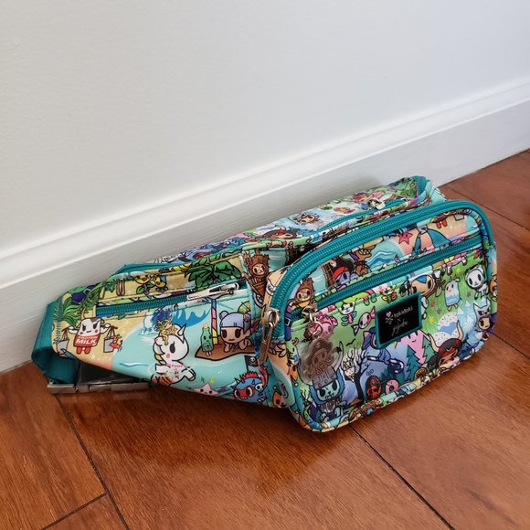Jujube x Tokidoki Be Sporty - Hipster Fanny Pack - Picture 3 of 13
